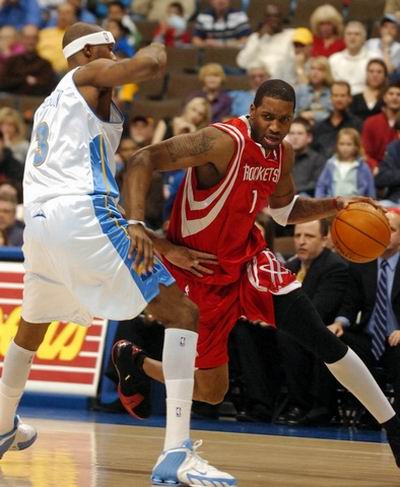 现出优越的 现出优越的